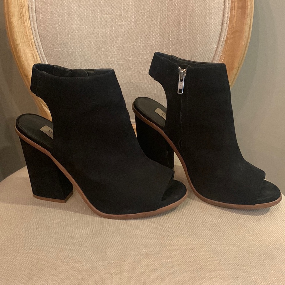 Steve Madden Valencia Black Suede Booties